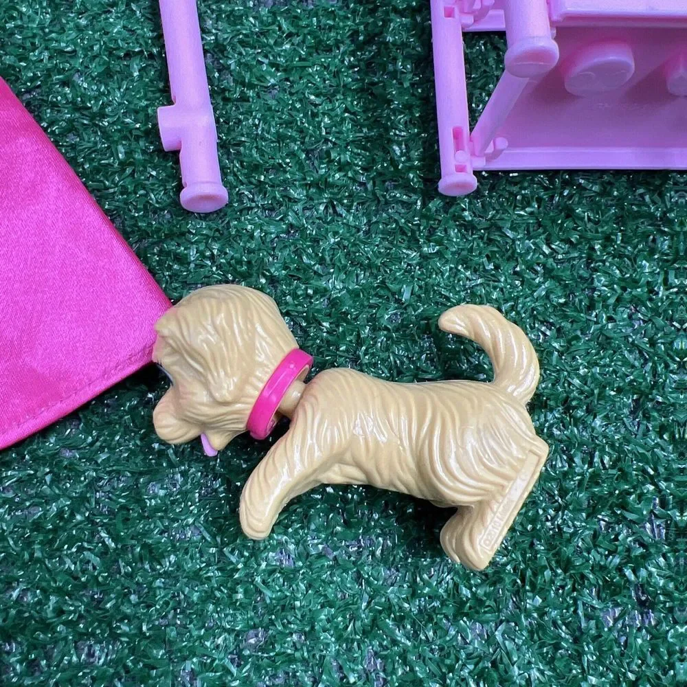 Barbie‎ Lot Of Accessories Dress Hanger Table Wheel Dog Hula Hoop
